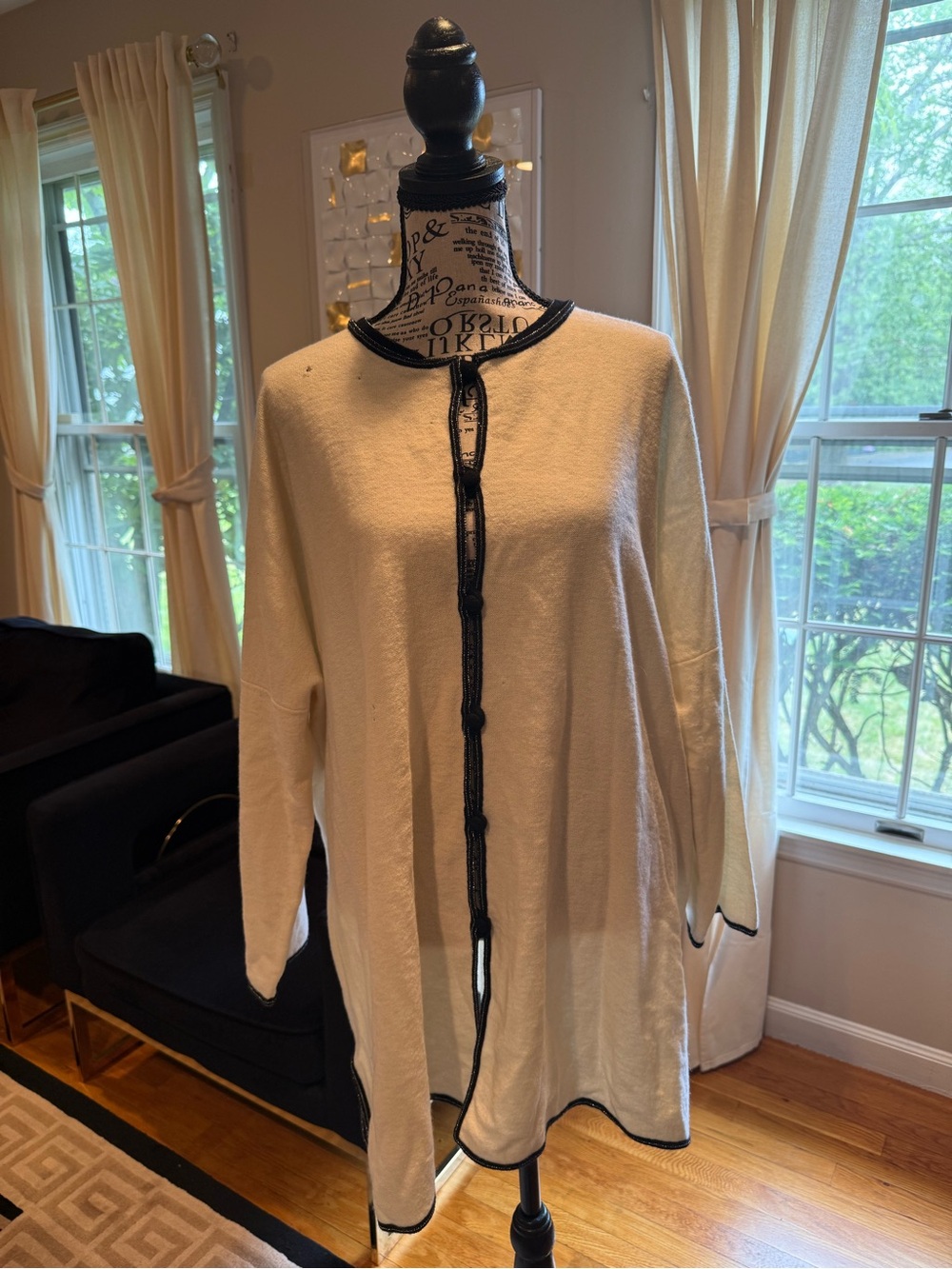 SHI Cream Cardigan with Black Trim 100% pure cashmere